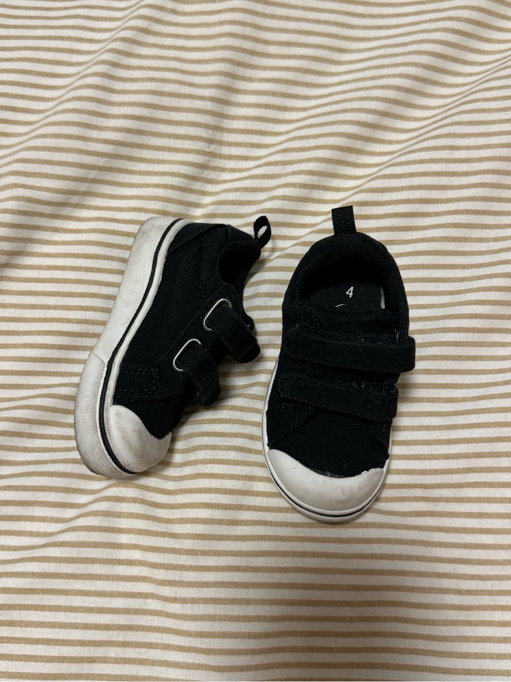 Wonder nation | Black Canvas Velcro Sneakers